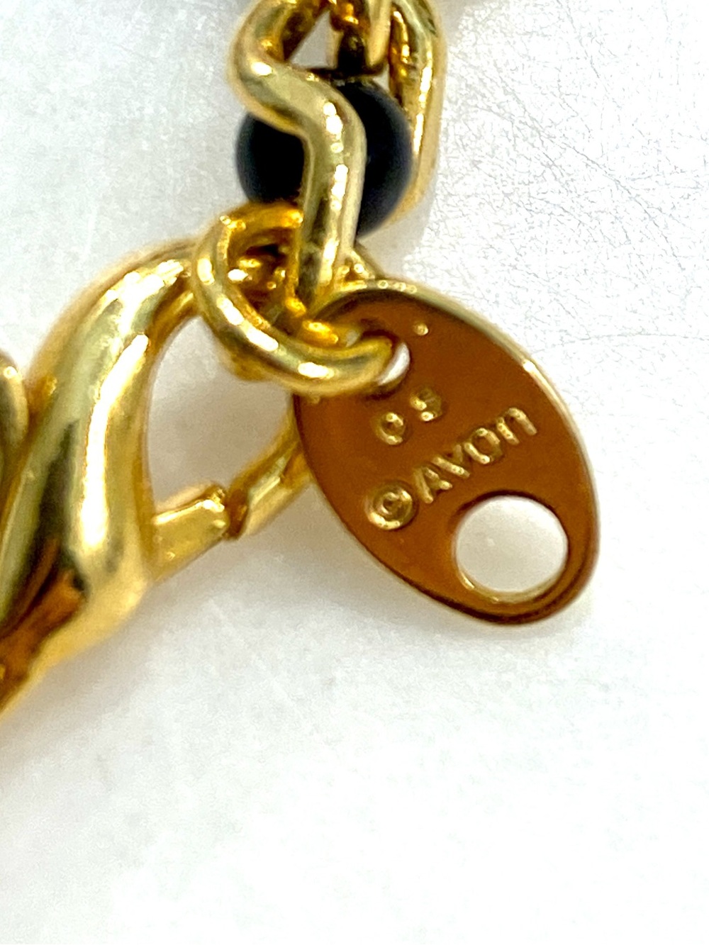 Vintage Avon Gold-Tone Bracelet with Black Bead Accents - Picture 3 of 4